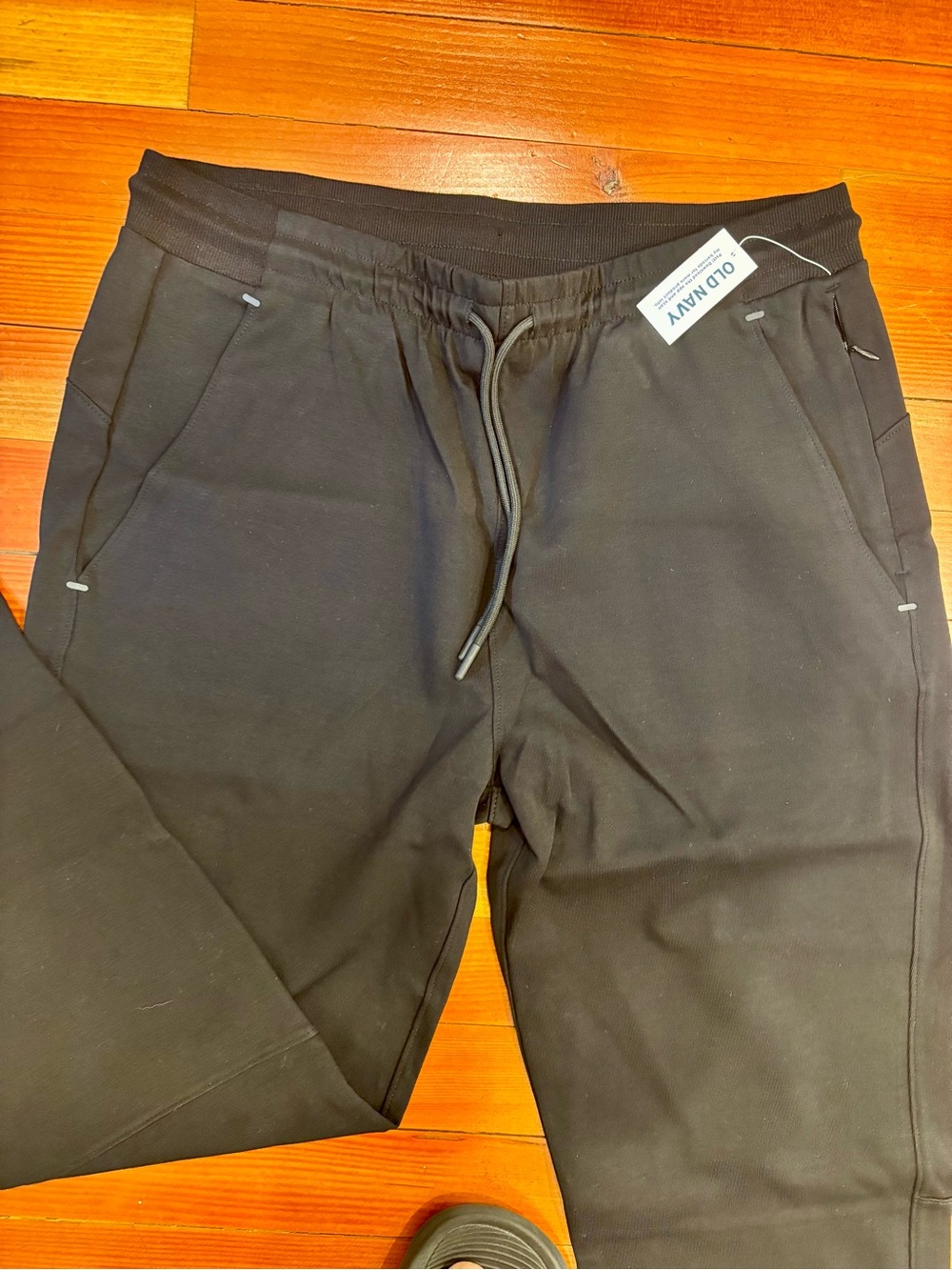 Old Navy Active Dynamic Fleece Black Men's Joggers with Drawstring